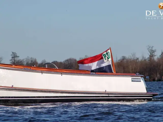 Brandaris Boats Barkas 900