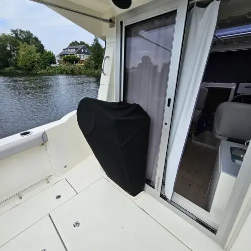 2022 Quicksilver 805 pilothouse