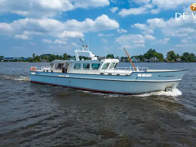 Houseboat MS COMPAGNON