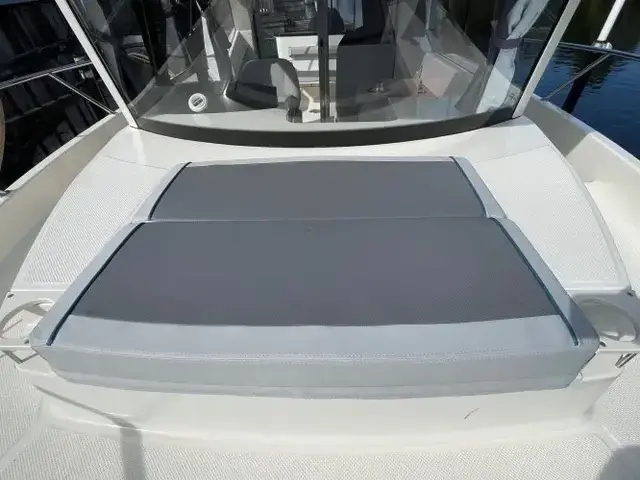 Quicksilver 805 Pilothouse