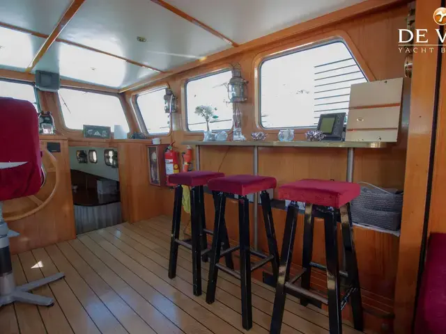 Houseboat MS COMPAGNON