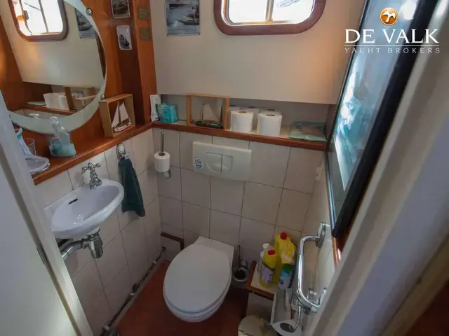 Houseboat MS COMPAGNON