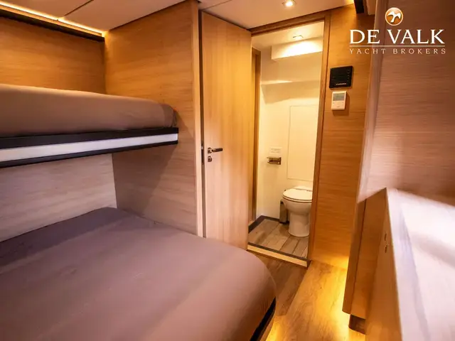 De Alm Grand Voyager 65