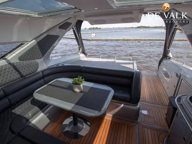 Sunseeker Camargue 55