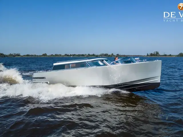 Custom Reliant X40 T Limousine Tender Taxiboat