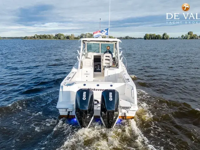 Boston Whaler 285 Conquest Pilothouse