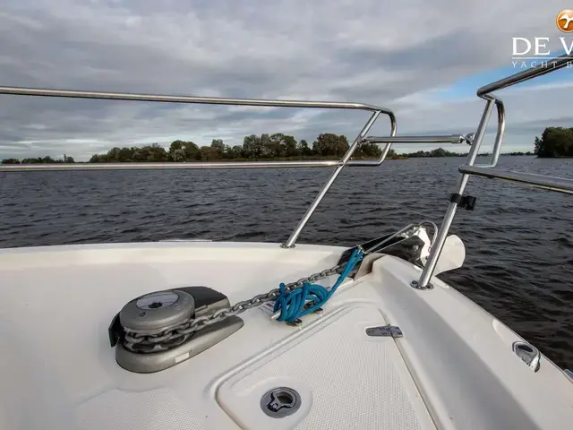 Boston Whaler 285 Conquest Pilothouse