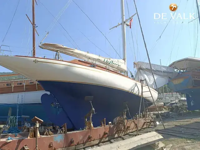 Classic Sailing Yacht