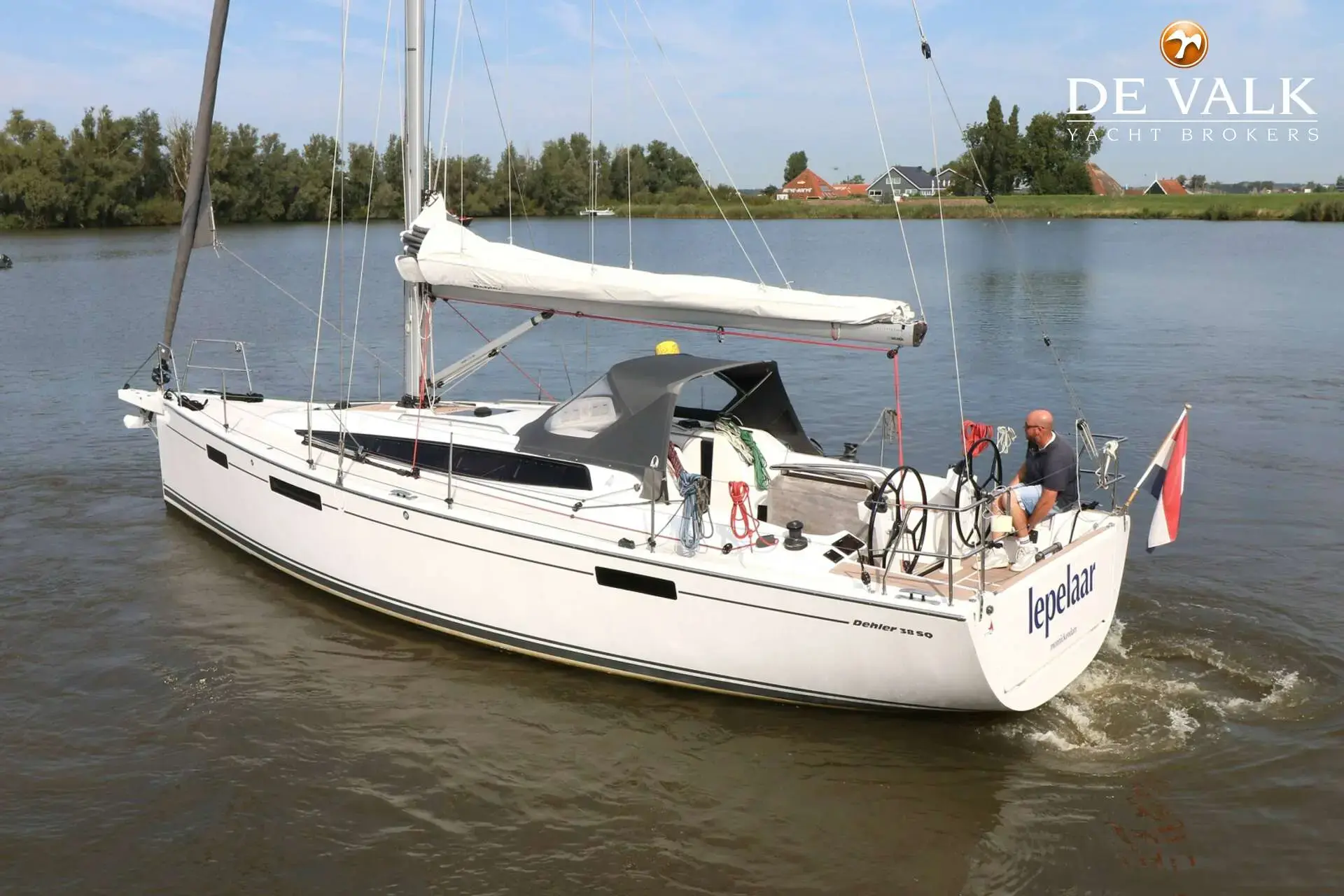 2022 Dehler 38 sq