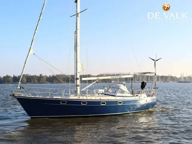 Hallberg-Rassy 382