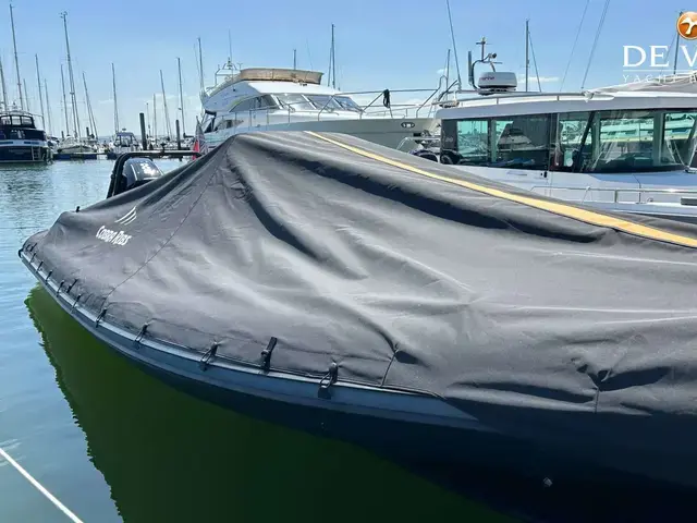 Cobra Nautique 7.7m