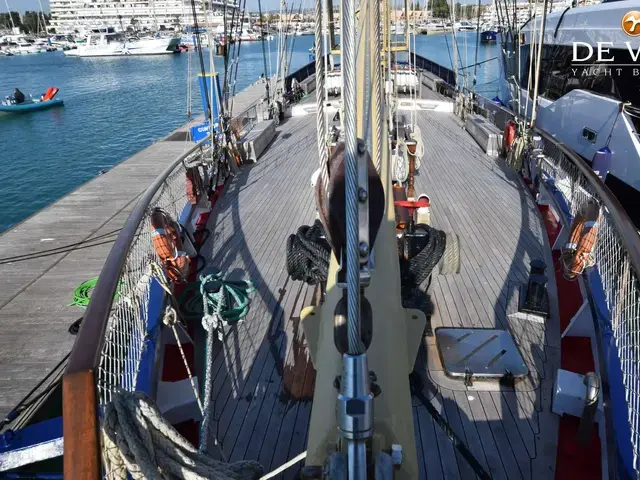 Schooner Baltimore Fishing