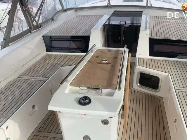 Beneteau Oceanis 51.1