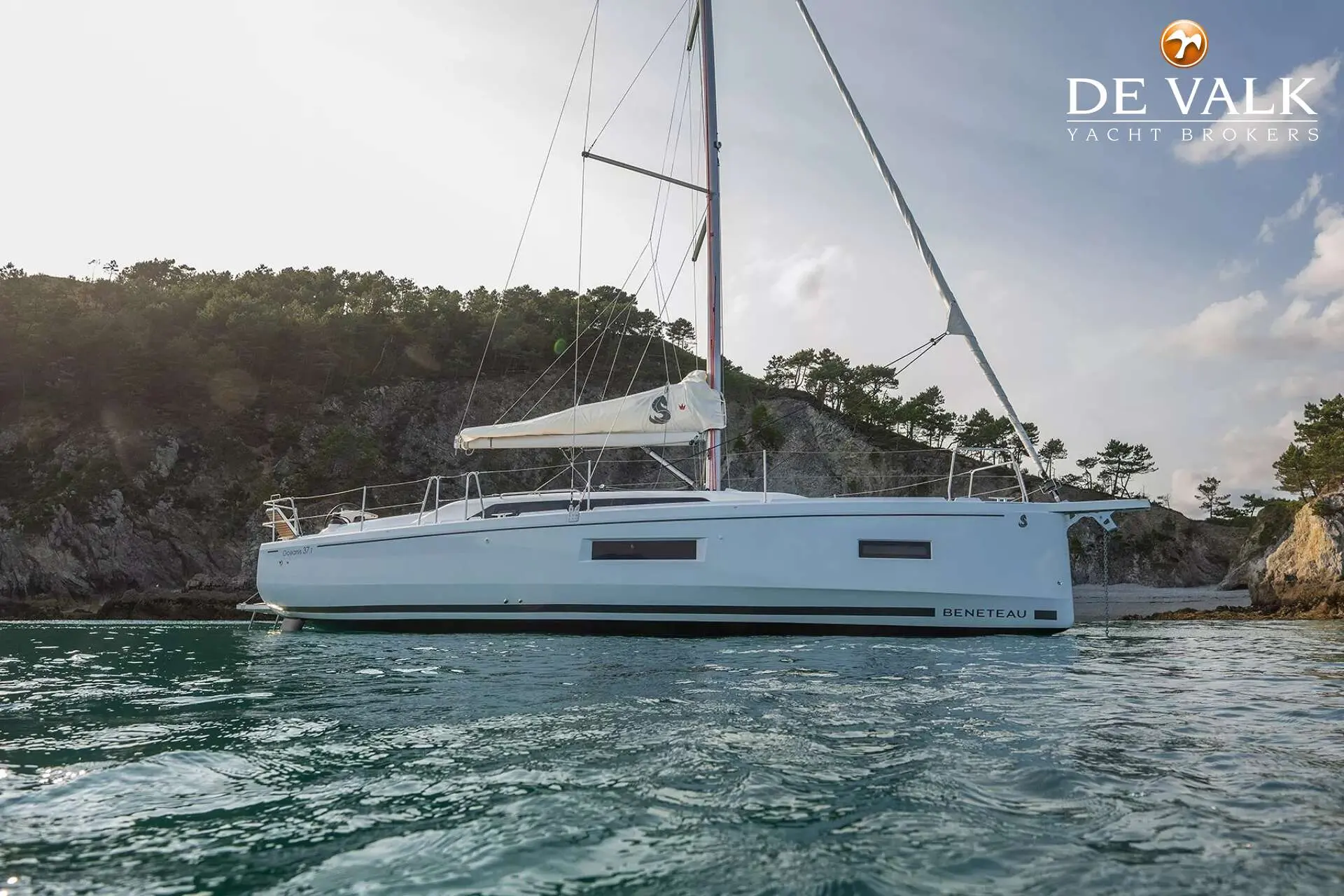 2024 Beneteau oceanis 37