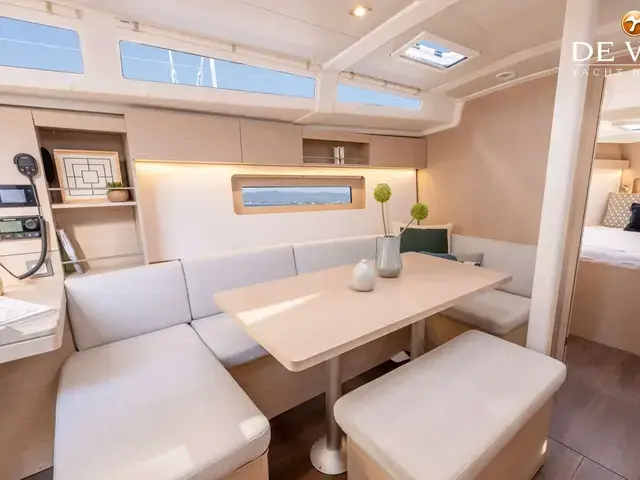 Beneteau Oceanis 37