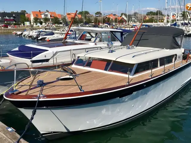 Chris Craft Roamer Express Deluxe