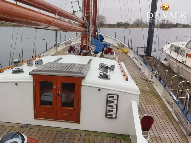 Beeldsnijder Pilothouse Schoener 50