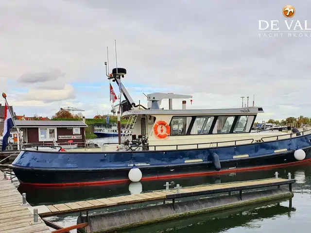 Pilothouse Trawler 60