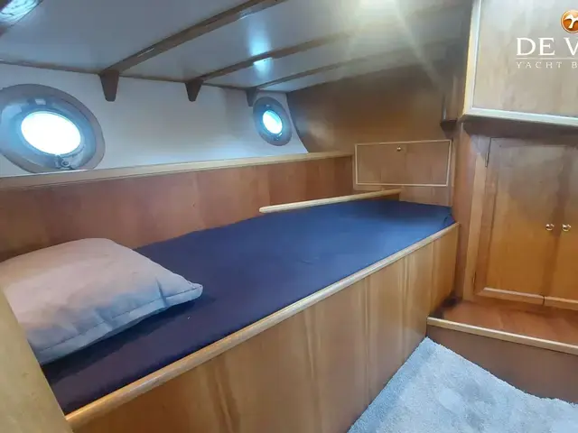 Beeldsnijder Pilothouse Schoener 50