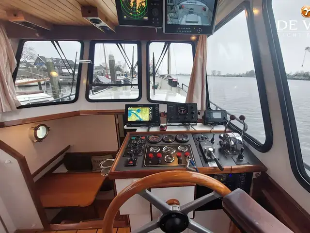 Pilothouse Trawler 60