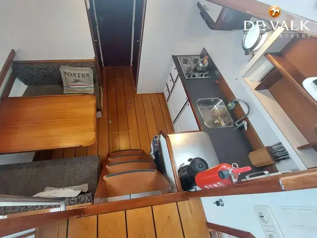 Pilothouse Trawler 60