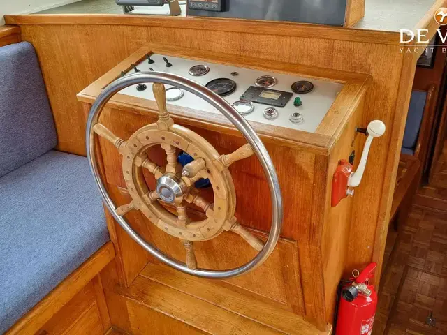 Pilothouse Motorsailer