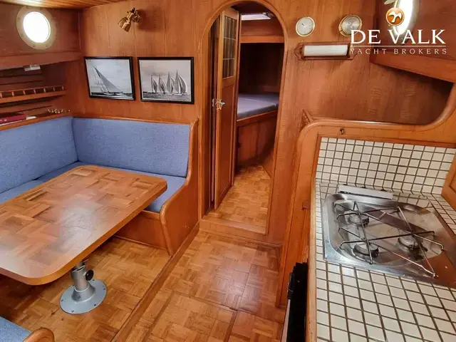 Pilothouse Motorsailer