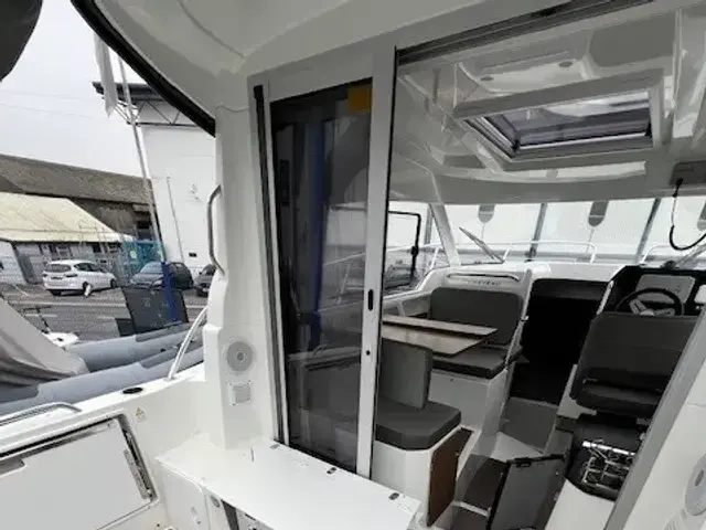 Beneteau Antares 8