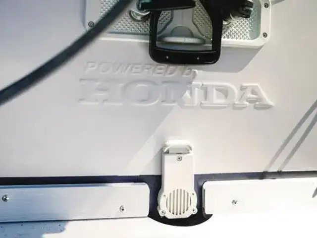 Honda T40AE Honwave Inflatable Boat