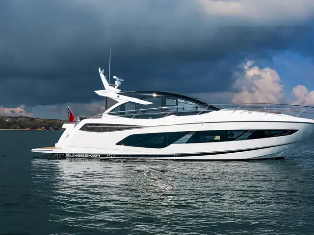 Sunseeker Predator 55 Evo