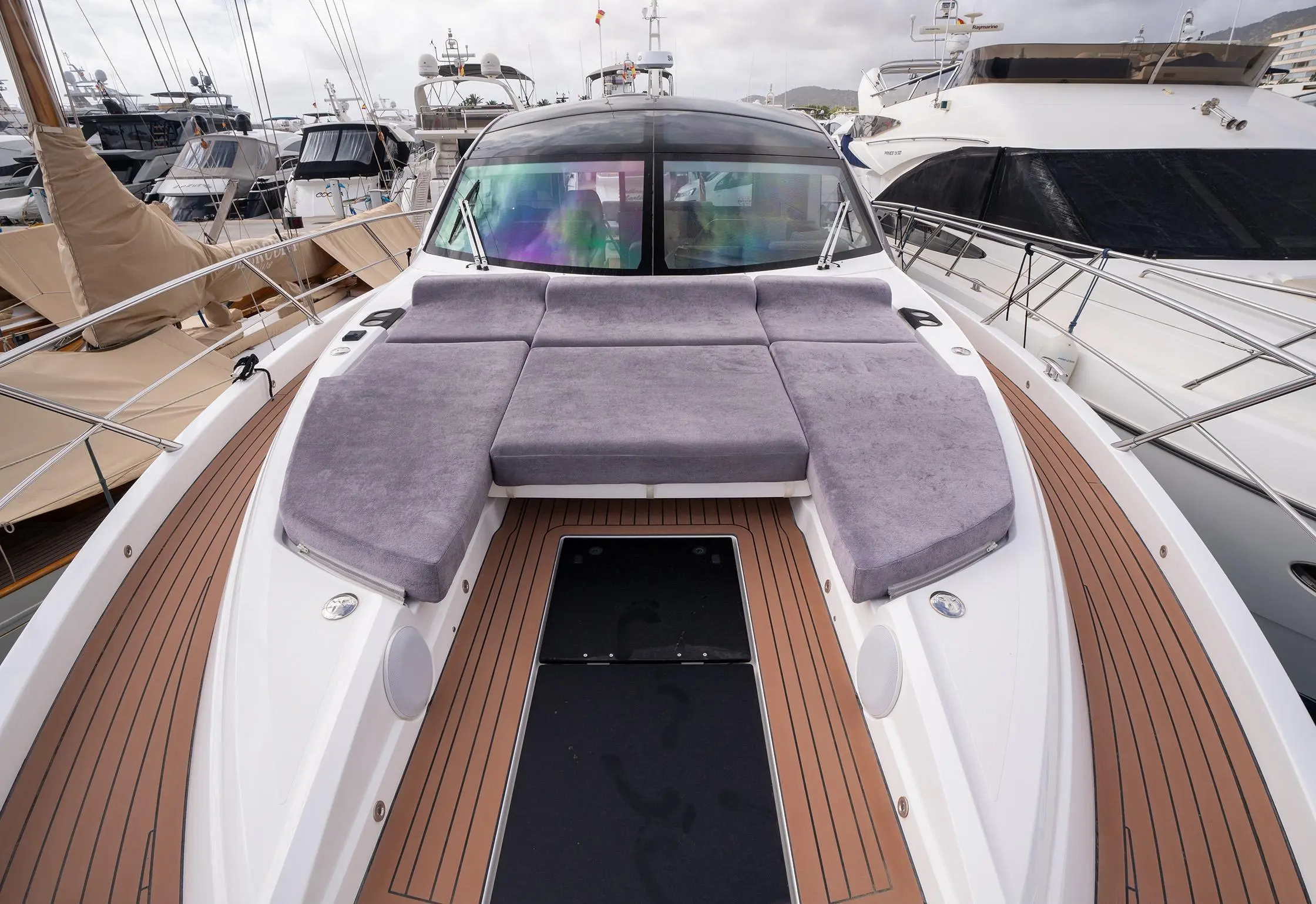 2022 Sunseeker predator 55 evo