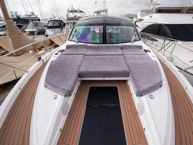 Sunseeker Predator 55 Evo