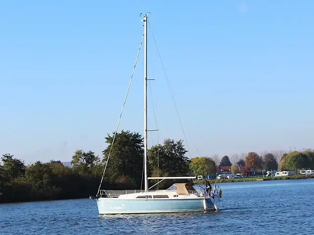 Hanse 320