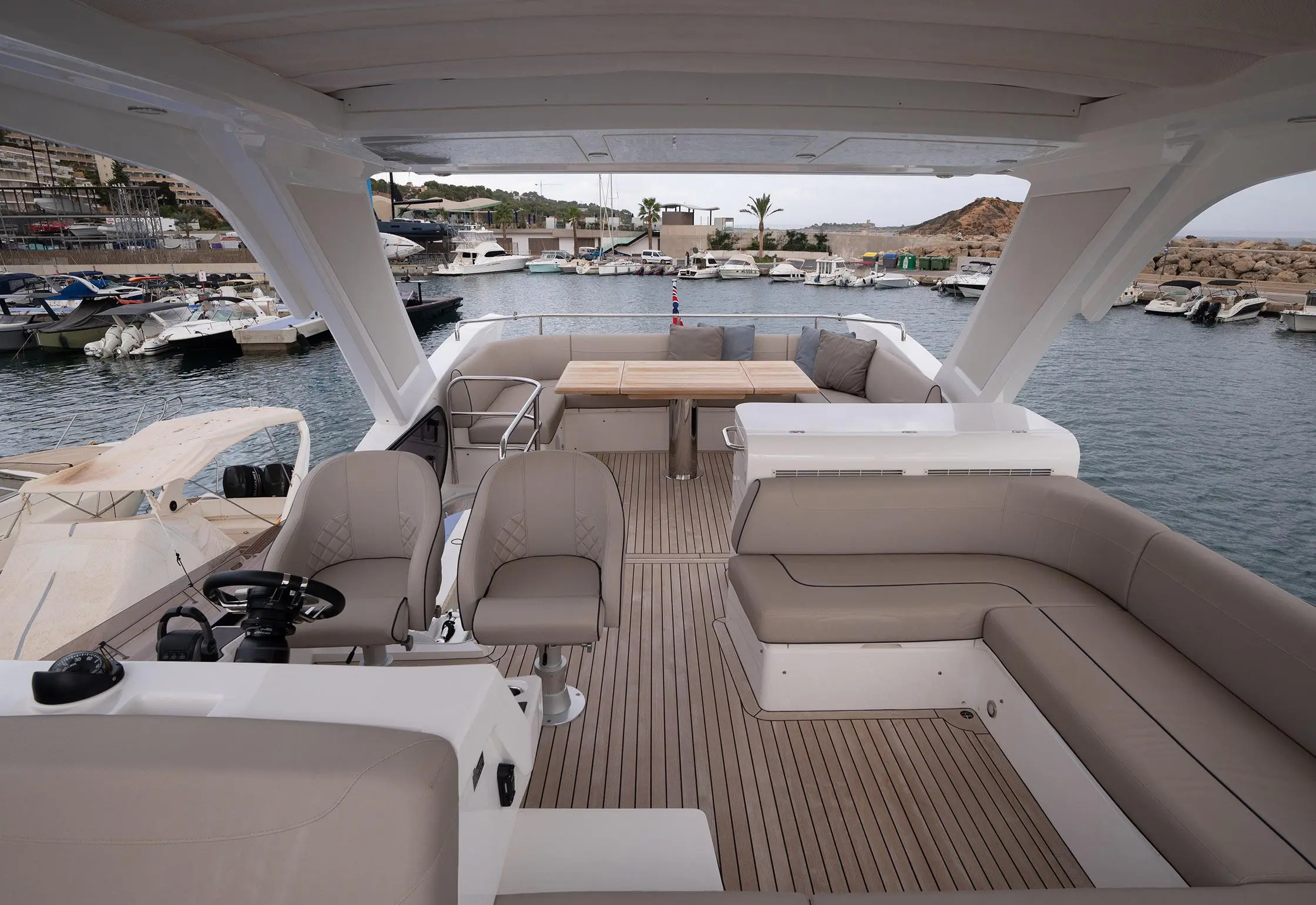 2022 Sunseeker manhattan 55