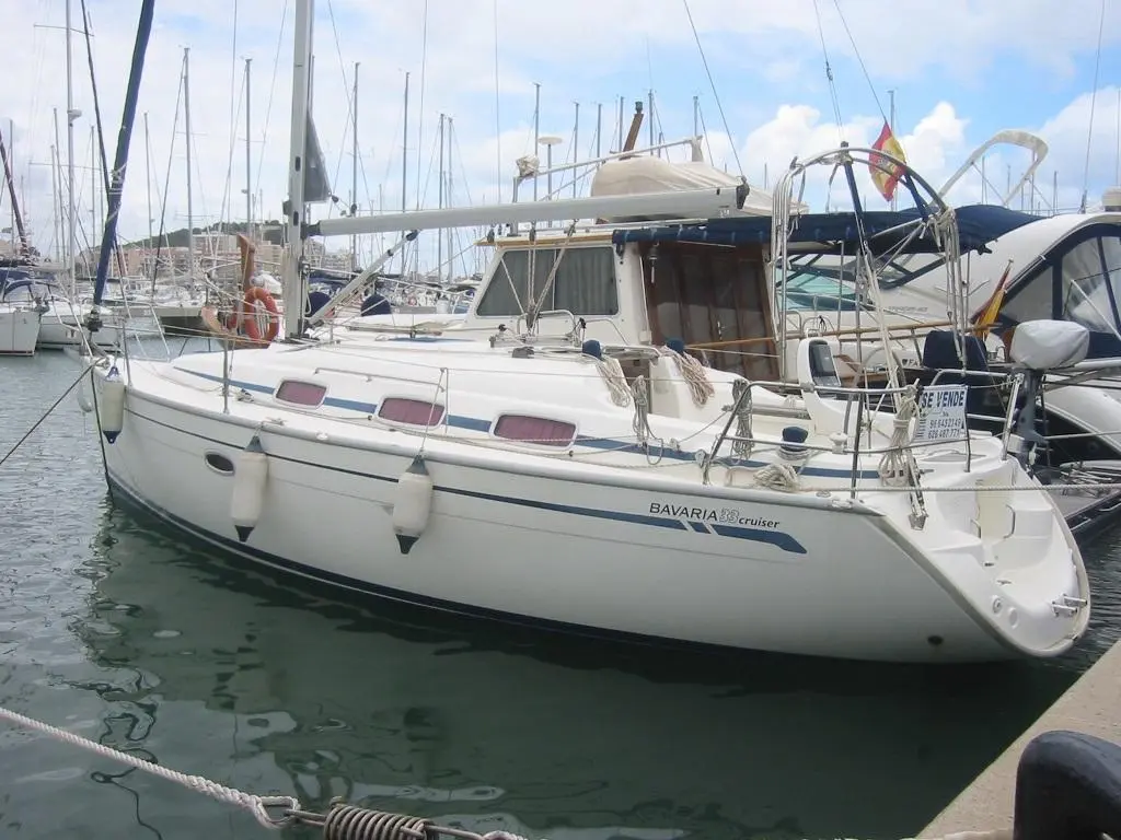 2005 Bavaria 33 cruiser