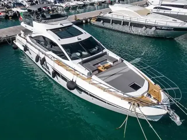 Azimut S7