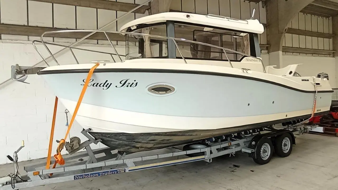 2017 Quicksilver 755 pilothouse