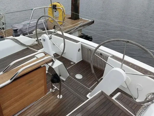 Hanse 345