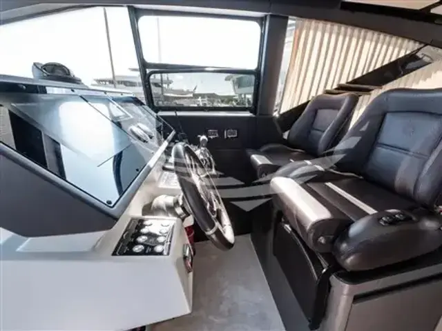 Azimut S7