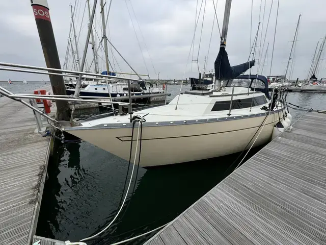 Mirage 28