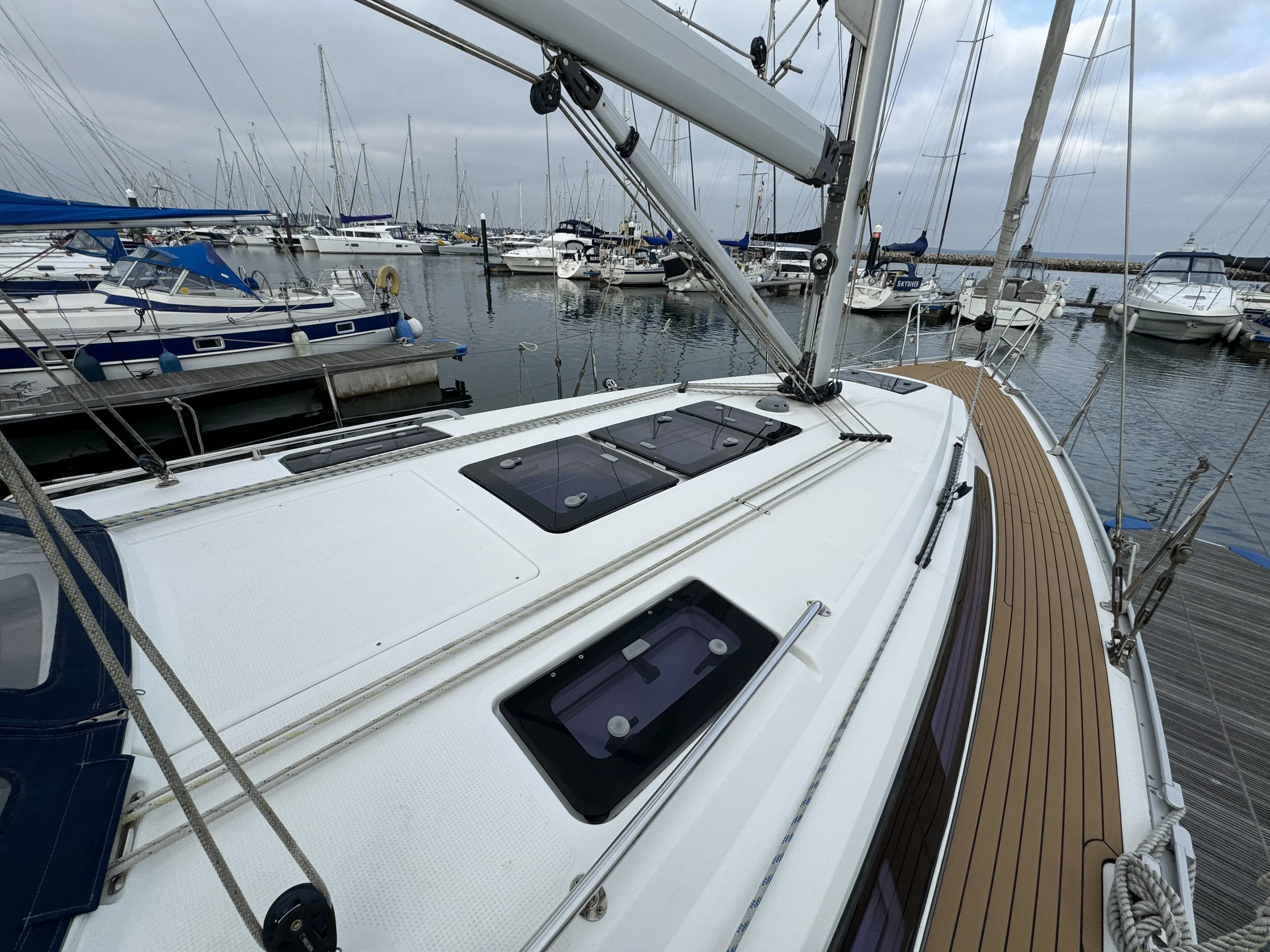 2016 Bavaria cruiser 37