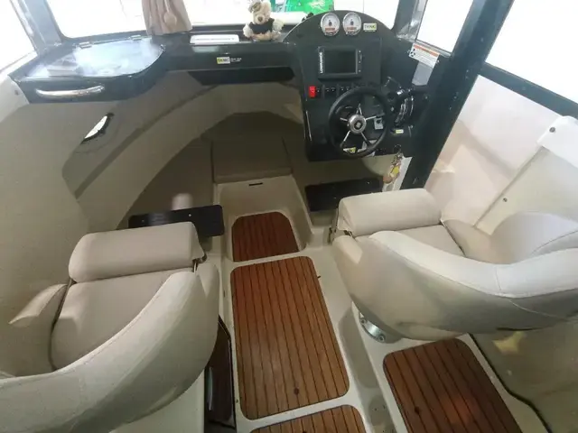 Quicksilver 755 Pilothouse