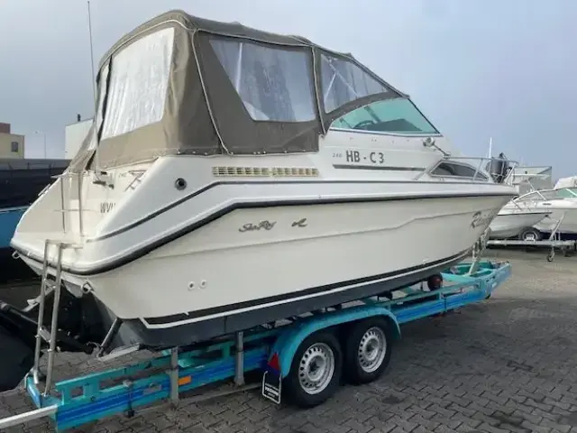 Sea Ray 240 DA