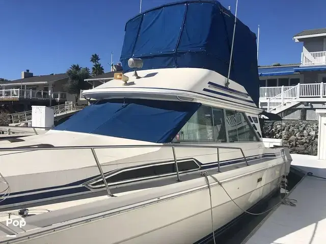 Sea Ray 340 Sedan Bridge