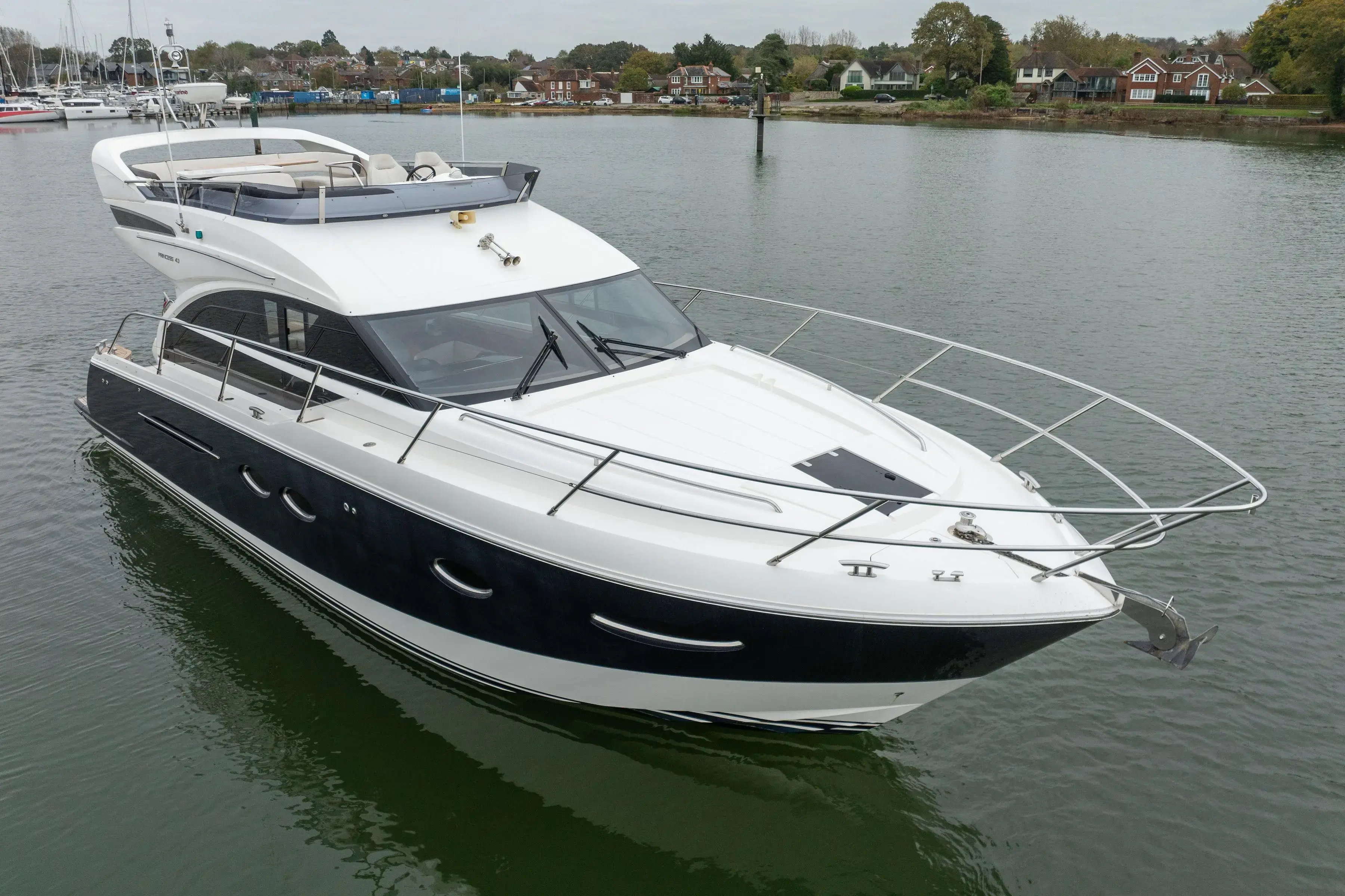 2014 Princess 43