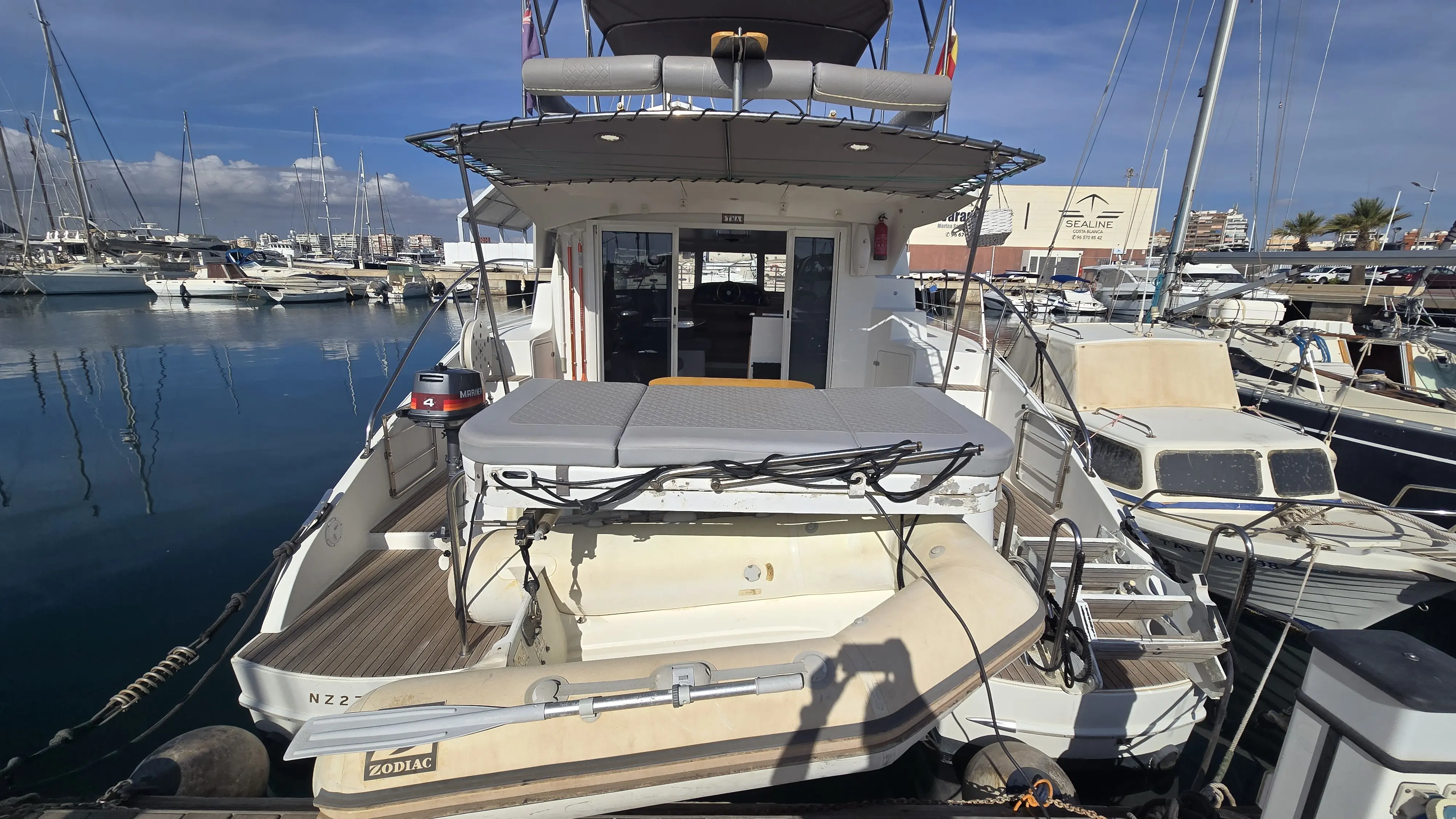 2011 Fountaine Pajot highland 35 pilot