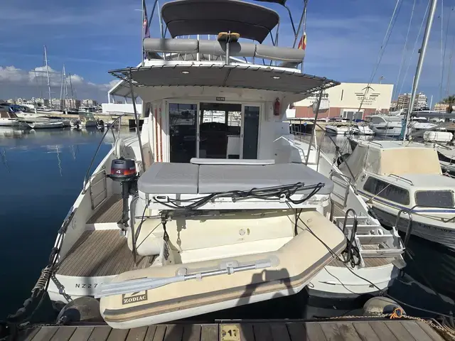 Fountaine Pajot Highland 35 Pilot