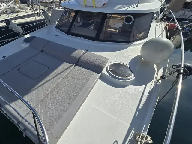 Fountaine Pajot Highland 35 Pilot