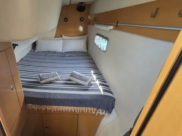 Fountaine Pajot Highland 35 Pilot