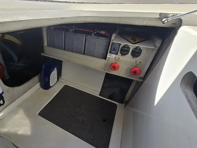 Fountaine Pajot Highland 35 Pilot